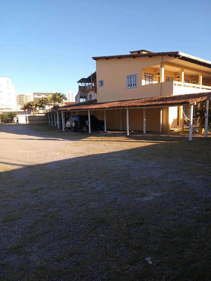 Hotel Pousada Caminho Da Praia กวาราปารี ภายนอก รูปภาพ