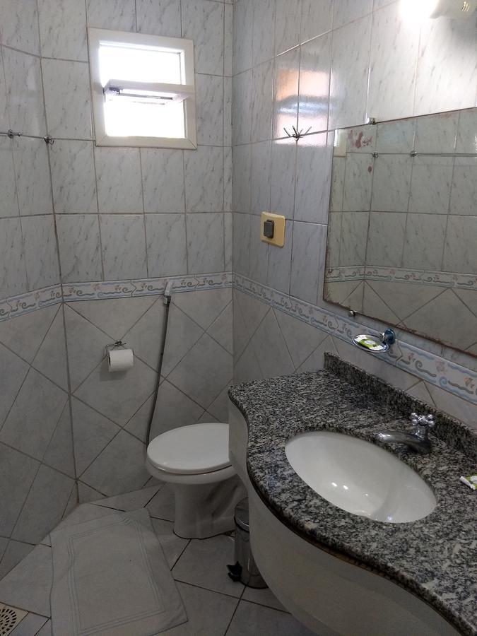 Hotel Pousada Caminho Da Praia กวาราปารี ภายนอก รูปภาพ